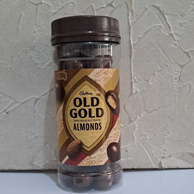 

CADBURY OLD GOLD DARK CHOCOLATE ALMOND