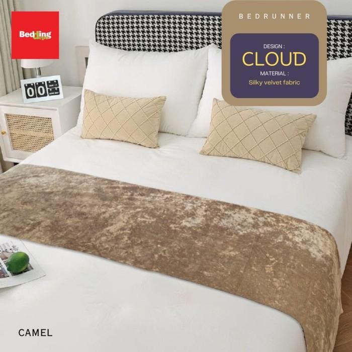 Bedding Depo - Bed Runner Hotel Motif Cloud New 100 % Original
