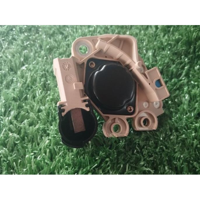IC ALTERNATOR NEW PICANTO REGULATOR IC ALTERNATOR DINAMO CHASE KIA NEW PICANTO 37370-02550 TOP KUALI