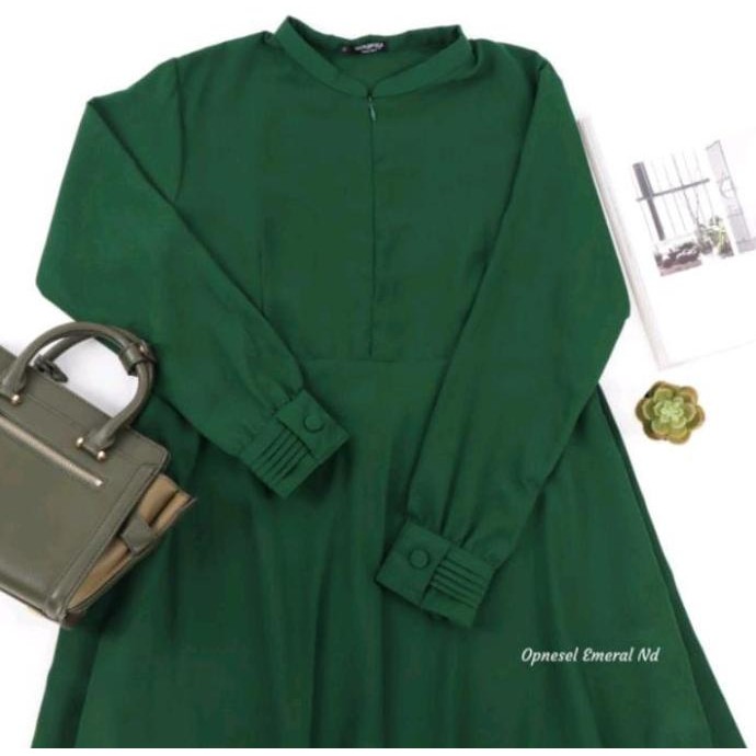 pakaian wanita hijau tua/gamis wanita hijau botol/pakaian wanita jumbo Terlaris