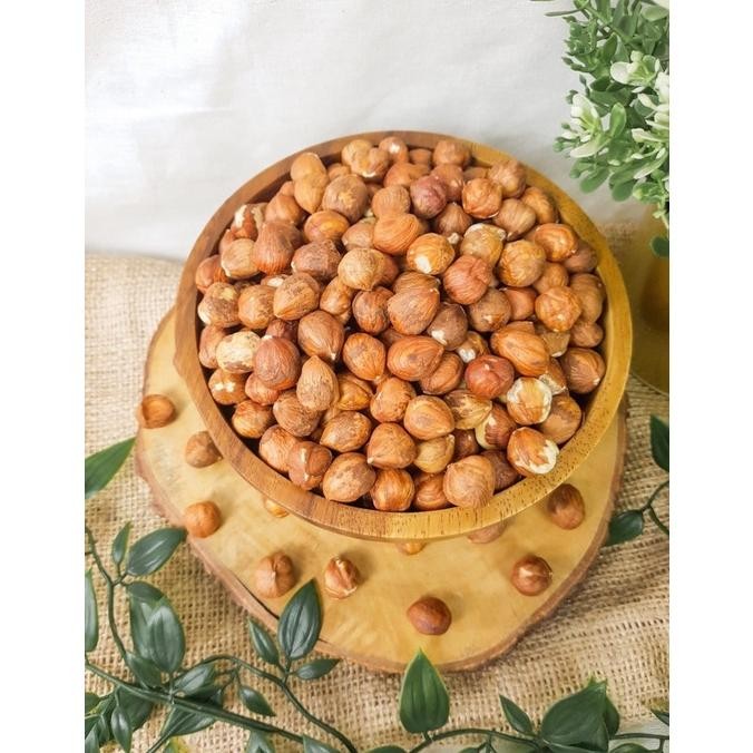 

Roasted Hazelnut 250 gr / Kacang Hazelnut Panggang 250 gr Premium