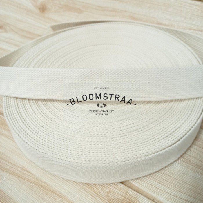 

Roll Webbing Cotton Soft 38 mm 3,8 cm webbing katun empuk 38mm 3,8cm