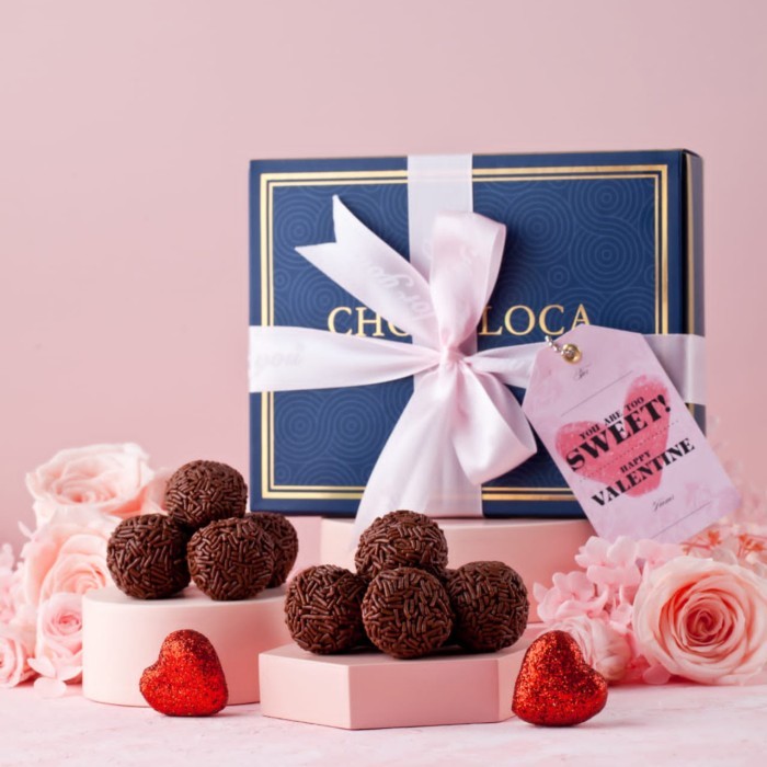 

Valentine Chocolate Hampers By Chocaloca Gercep