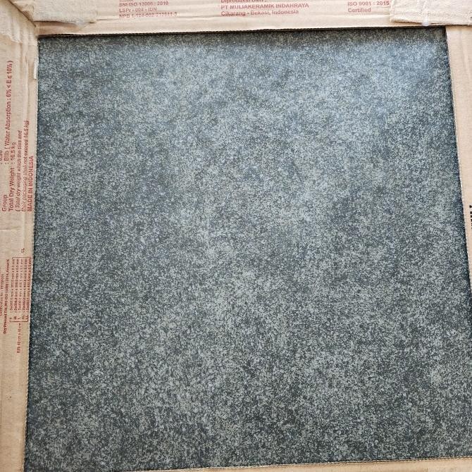 Keramik Lantai Kasar Mulia 40x40 Everest Sand / Taupe / Nero KW 1 E82JA