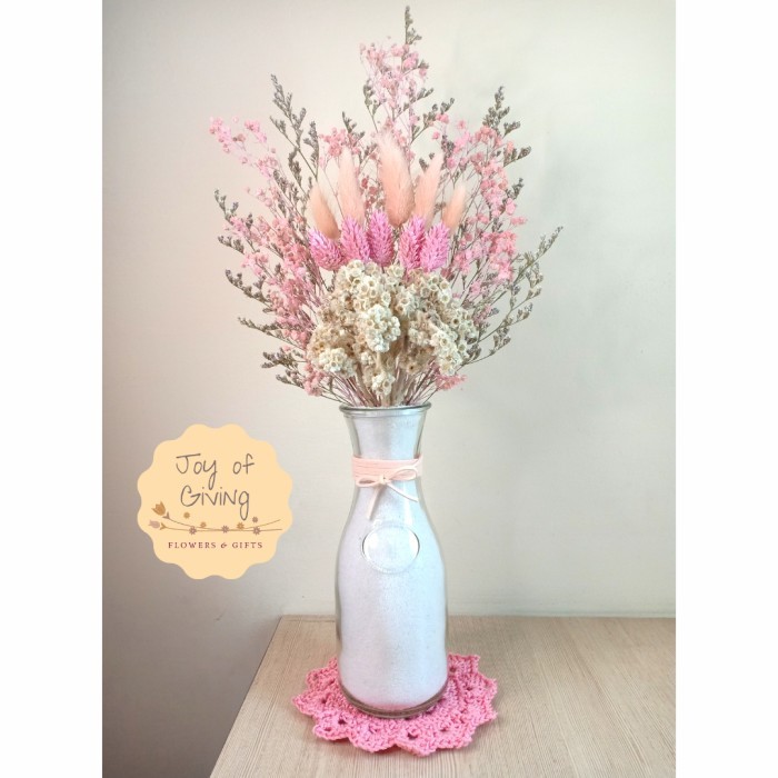 Romantic Dream ~ Dried Flowers Bouquet in Vase Bunga Kering Dalam Vas