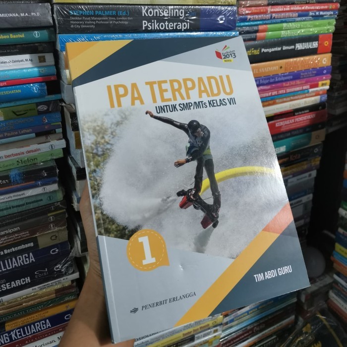 

KIRIM HARI INI IPA Terpadu kelas 7 Erlangga edisi revisi