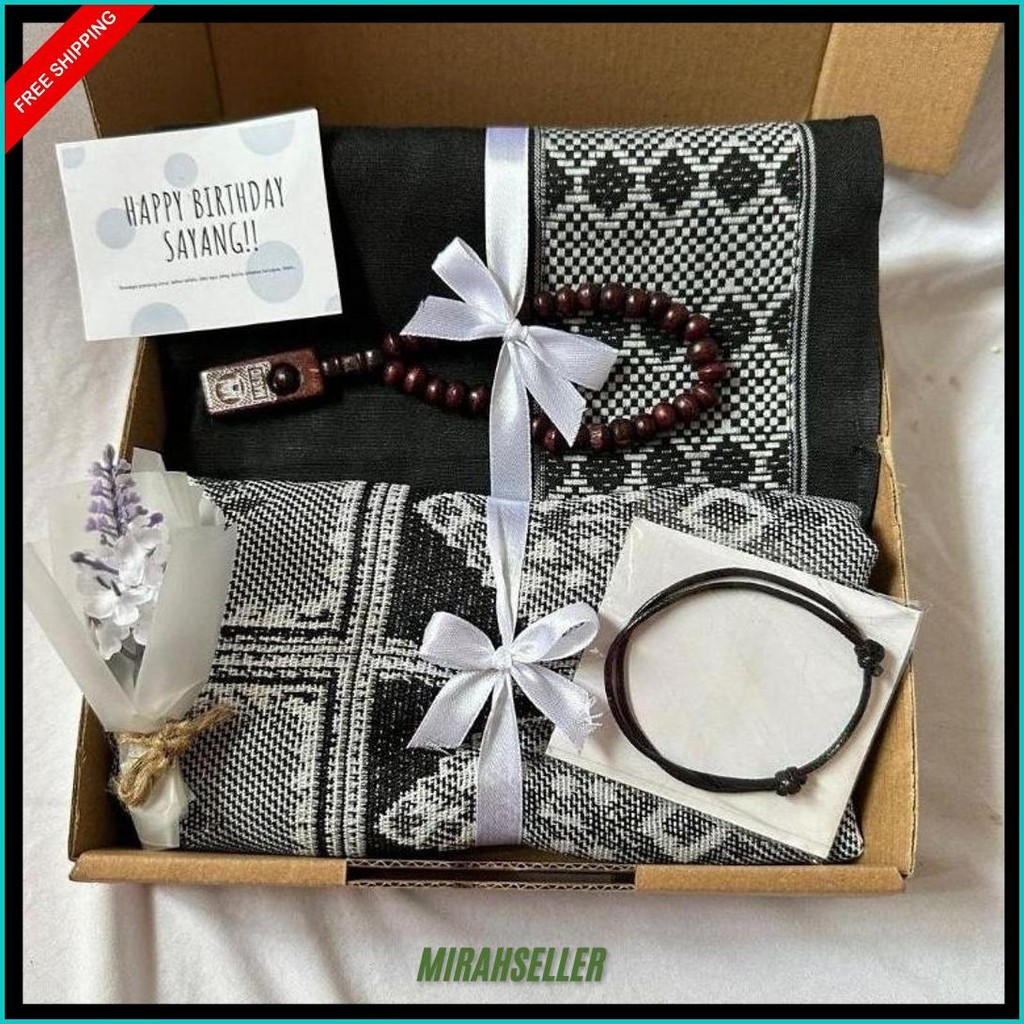 

Giftbox Hampers Kado Mislim Edisi Jumat Original Produk