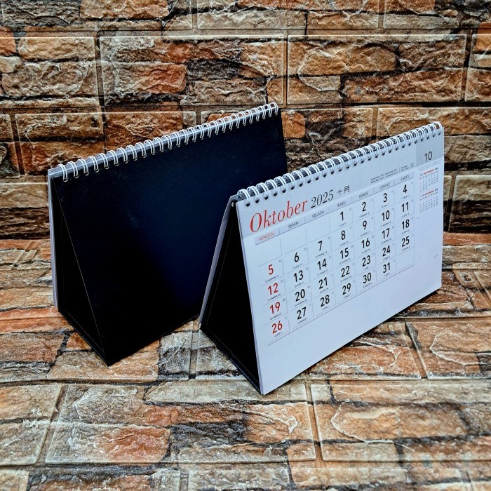 

Kalender Meja Kerja Jumbo 2025 Angka Hitam Landscape [ Penopang Linen ]