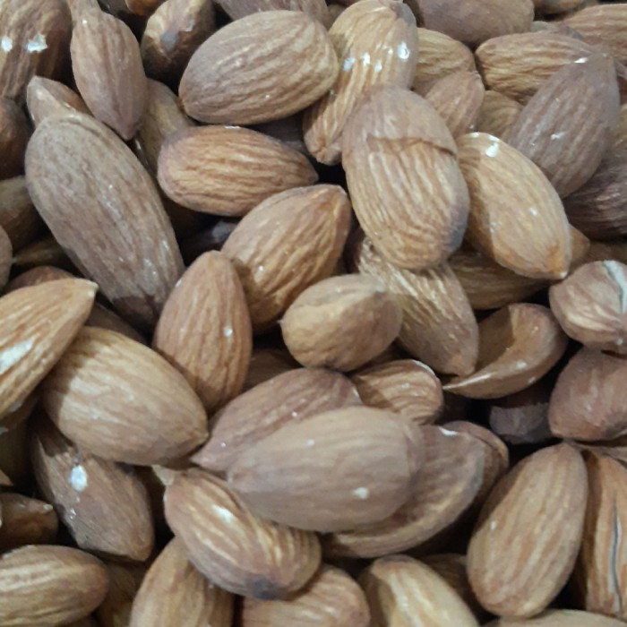 

ALMOND ROASTED 1KG , KACANG ALMOND PANGGANG 1KG