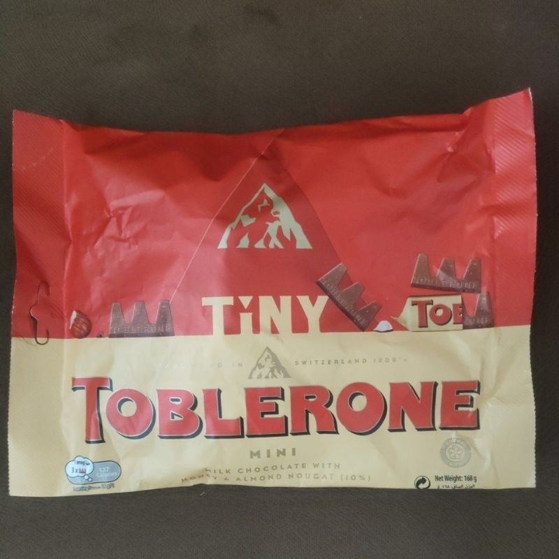 

Toblerone Tiny 168gr Coklat Impor Arab