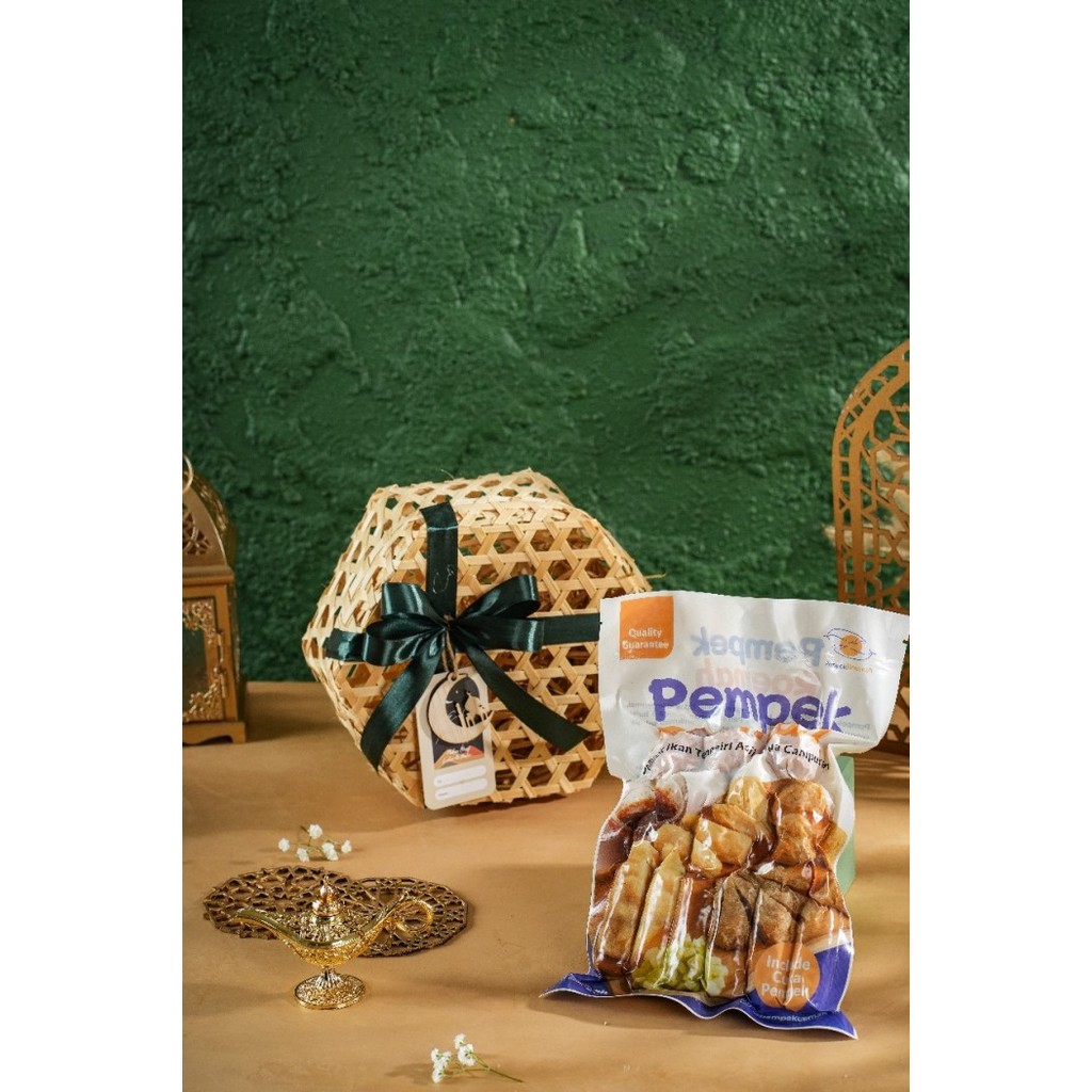 

PARSEL LEBARAN / HAMPERS RAMADAN KERANJANG OCTA