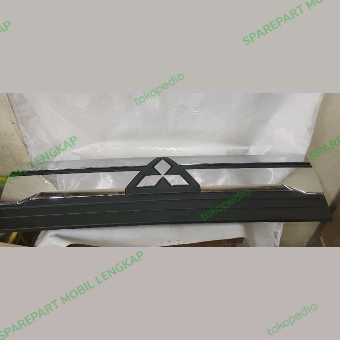 Jual Gril L300 Euro 4 Gril Depan L300 Original 100% Mitsubishi 7405B075