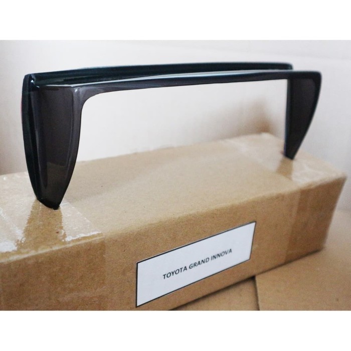 Sun Protector / Canopy Head Unit / Anti Silau Grand Innova