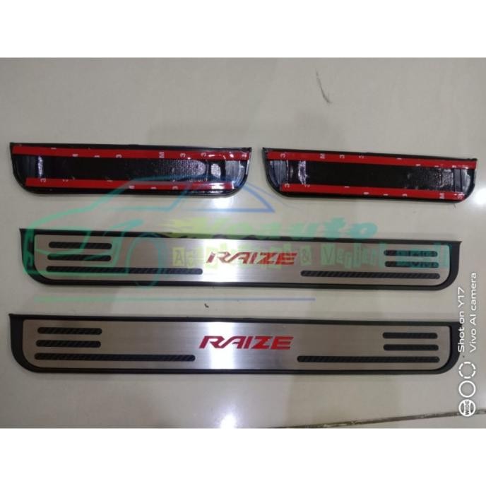 Sill Plate / Sill Plate Samping Tanpa Lampu Toyota Raize  SALE