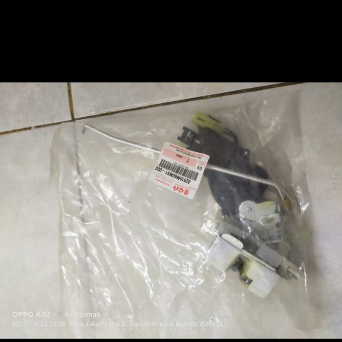 New.. Door Lock Pintu Bagasi Ertiga Original
