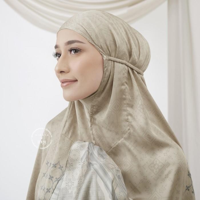 Mukena Travel Printing Miraya x Senya Talavera Light Gold lembut premium