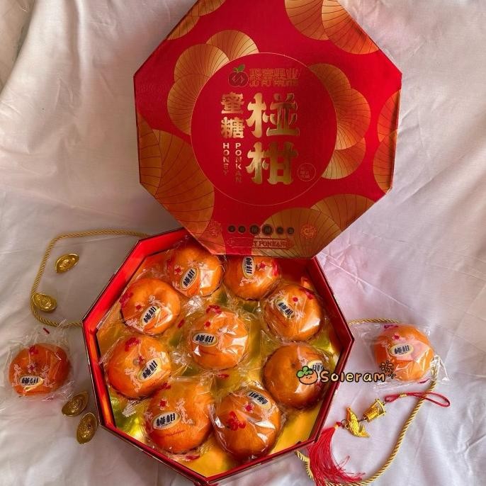 

SALE! BUAH JERUK PONKAM HAMPERS IMLEK MANDARIN PREMIUM ISI 18 SEGI DELAPAN
