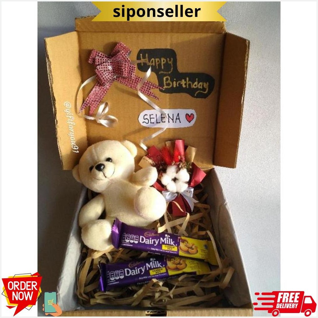 

Snack Box/Hampers Box/Custom Box/Hampers Snack/Hampers Unik/Hadiah Ulang Tahun/Hadiah Wisuda Siap Kirim