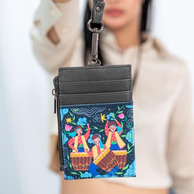 

Buy New Sovlo Id Card / Tempat Id Card Dengan Seleting / Id Card Lanyard Neo