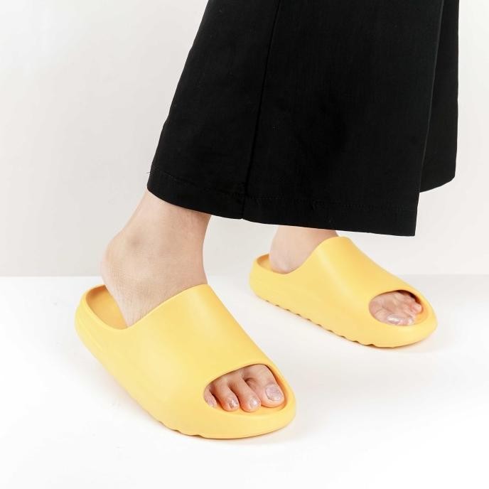 Blow Blas 0017 Monstera Yeezy Slide Sandal Karet Original Dan Terpercaya