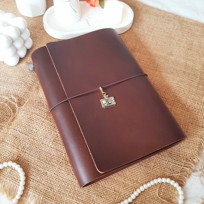 

Ready GENUINE LEATHER FLOPPY COVER TRAVELERS NOTEBOOK (MIDORI LOOK A LIKE)