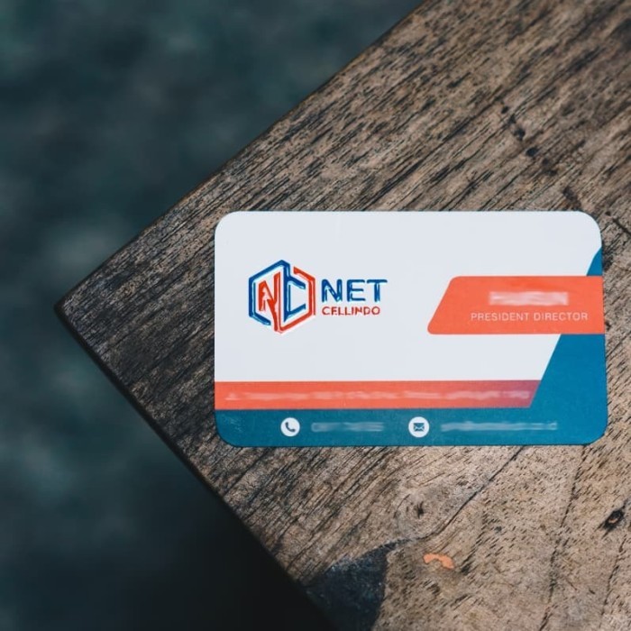 

Ready Kartu Nama Bahan ART CARTON With Spot UV