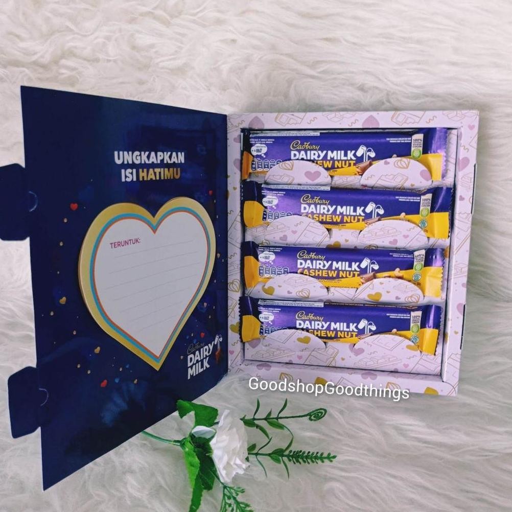 

TT60 Cadburry Dairy Milk GIFT BOX VALENTINE - Coklat Cadburry Spesial - Isi 4 Coklat Batang - Kado Spesial Valentine Berkualitas
