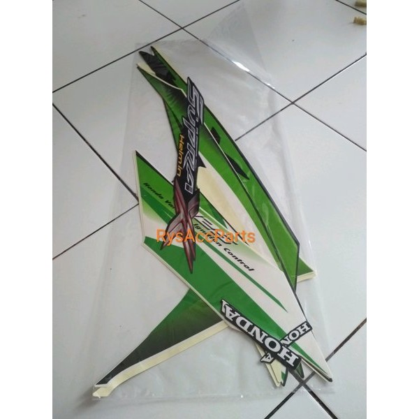 Striping Stripping Stiker Honda Supra X 125 Helm In 2011 Karburator Hijau Putih Barang Langka