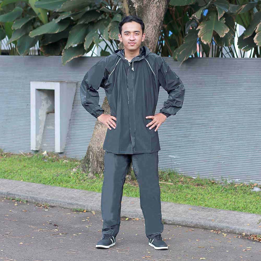 

Jas Hujan Pria Rain.co CL 018