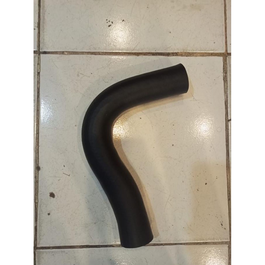 Radiator & Komponen Mobil Selang Hose Radiator Upper Atas Mitsubishi Triton 2018/Pajero Sport