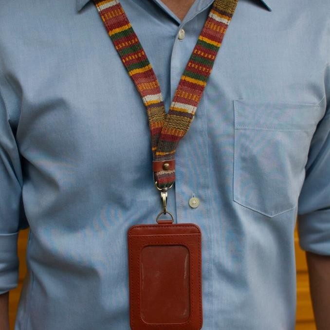 

TERBARU - Name Tag ID Card Holder - Noesa - Selip Kulit Lanyard