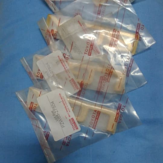 logo emblem lambang Toyota sgx lgx original kijang