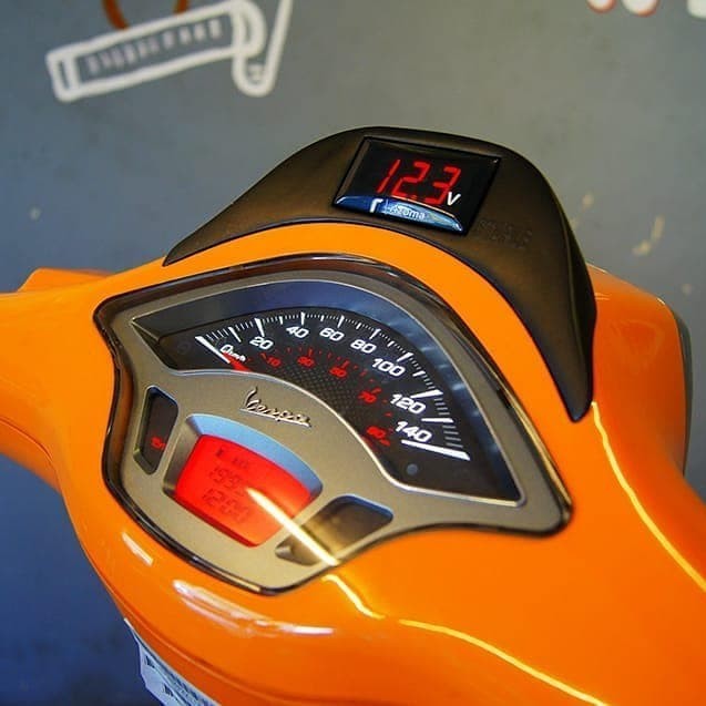 voltmeter custom vespa sprint