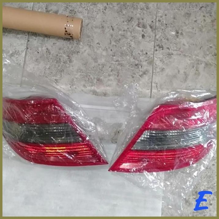 | AR | STOPLAMP MERCEDES BENZ C-CLASS W204