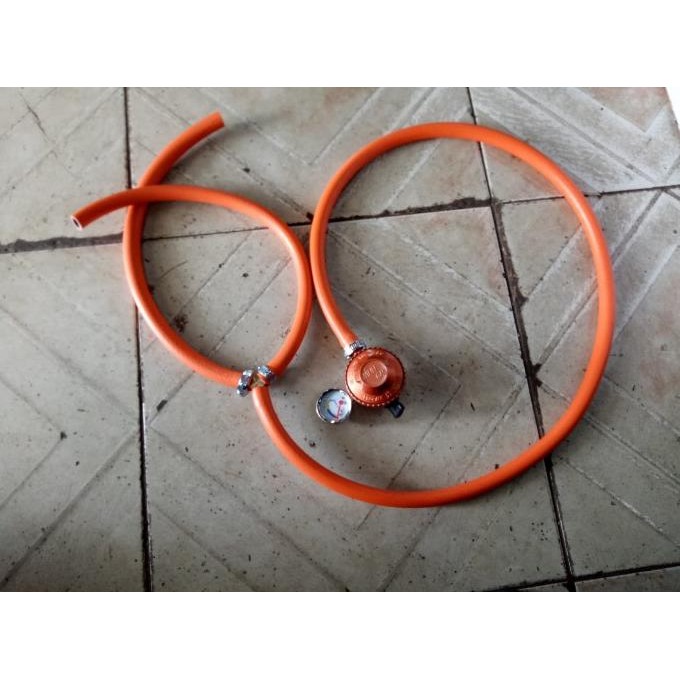 PROMO selang cabang Oven gas. 2meter + regulator