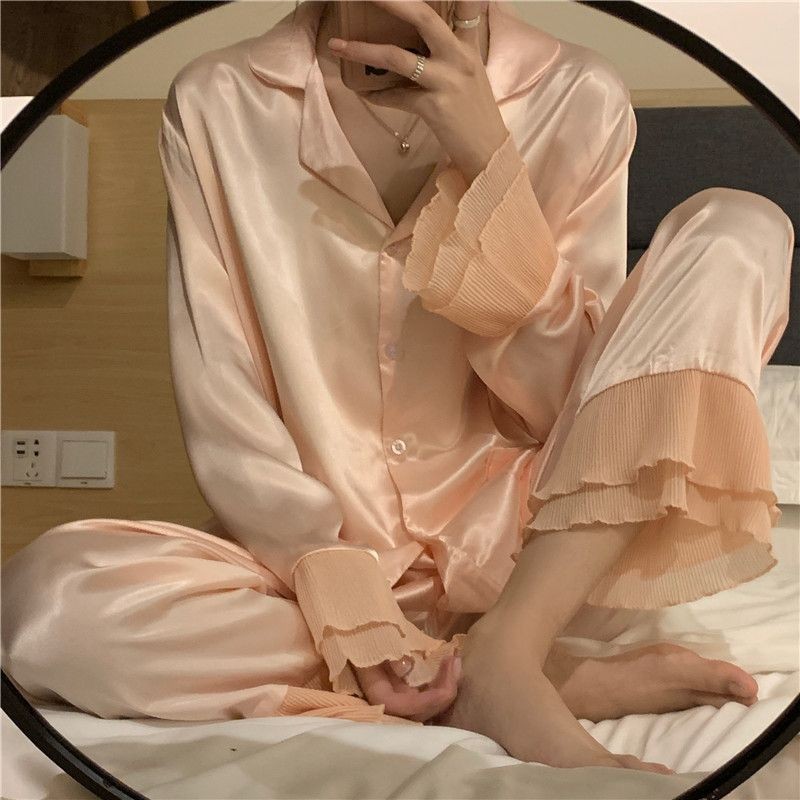 Piyama Lengan Lonceng Organ Jahitan Kotak-kotak Kerah