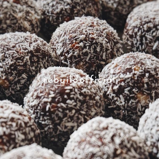 

TERBARU VEGAN GF CACAO ALMOND ENERGY & PROTEIN BALLS - NO REFINED SUGAR !!!!!
