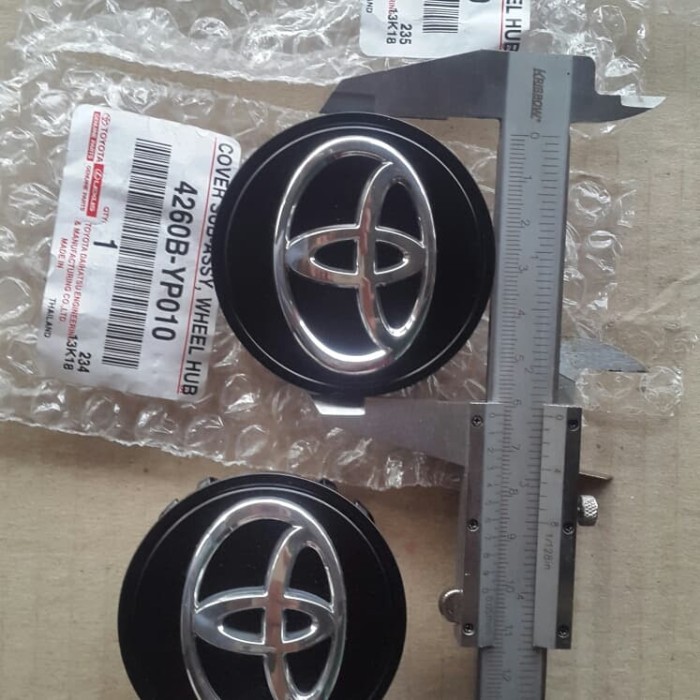 DOP VELG TOYOTA INNOVA VENTURER