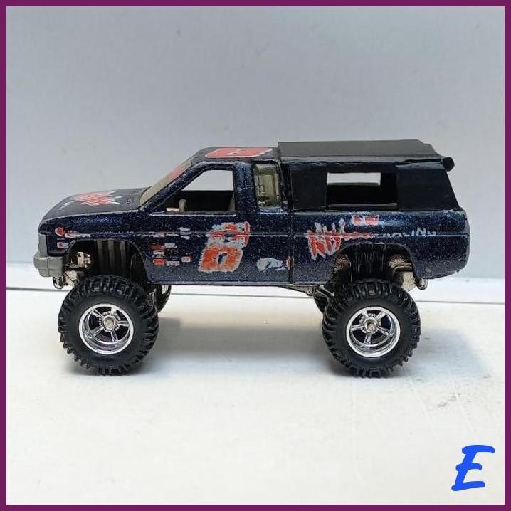 | MYD | HOT WHEELS NISSAN HARDBODY TRUCK LOOSE CUSTOM