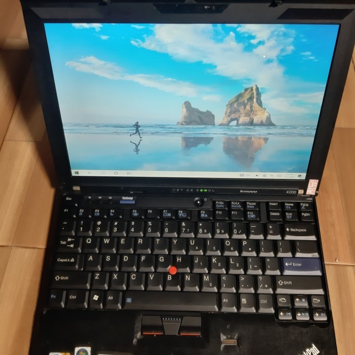 LAYAR LCD THINKPAD X200 X201