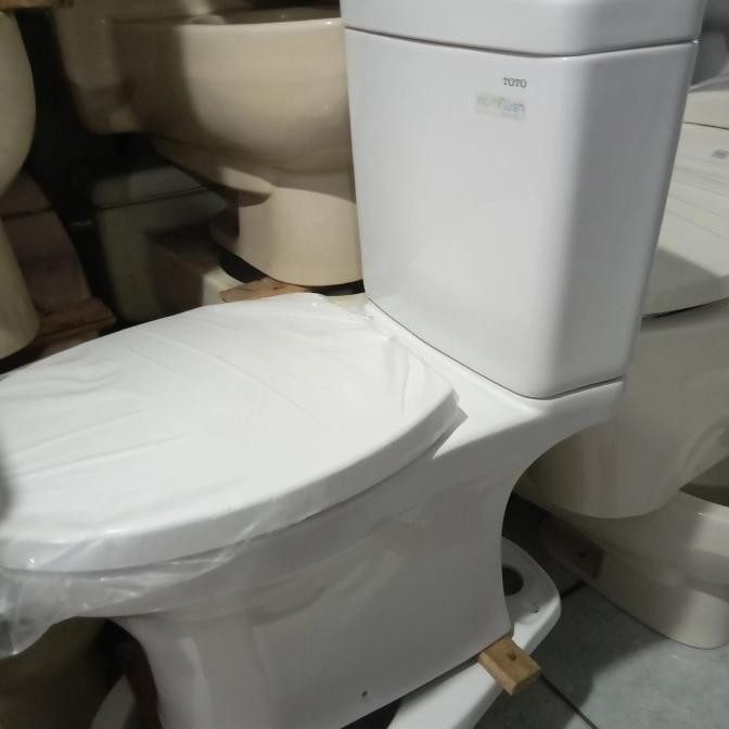 Closed Closet Kloset Duduk Tombol Atas Toto Cw631J  Ready