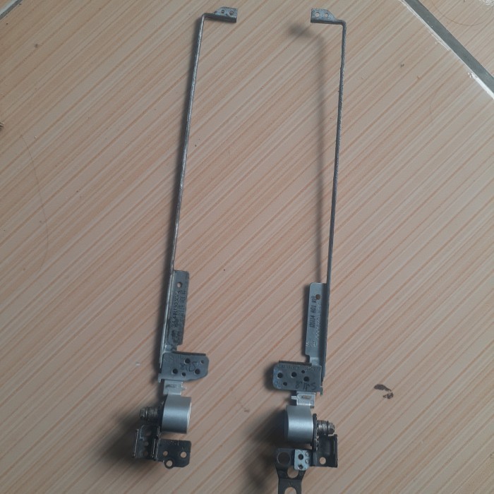 TERBARU ENGSEL ACER V5-431P V5-471P LAYAR TOUCHSCREEN. LAYAR SENTUH ORIGINAL