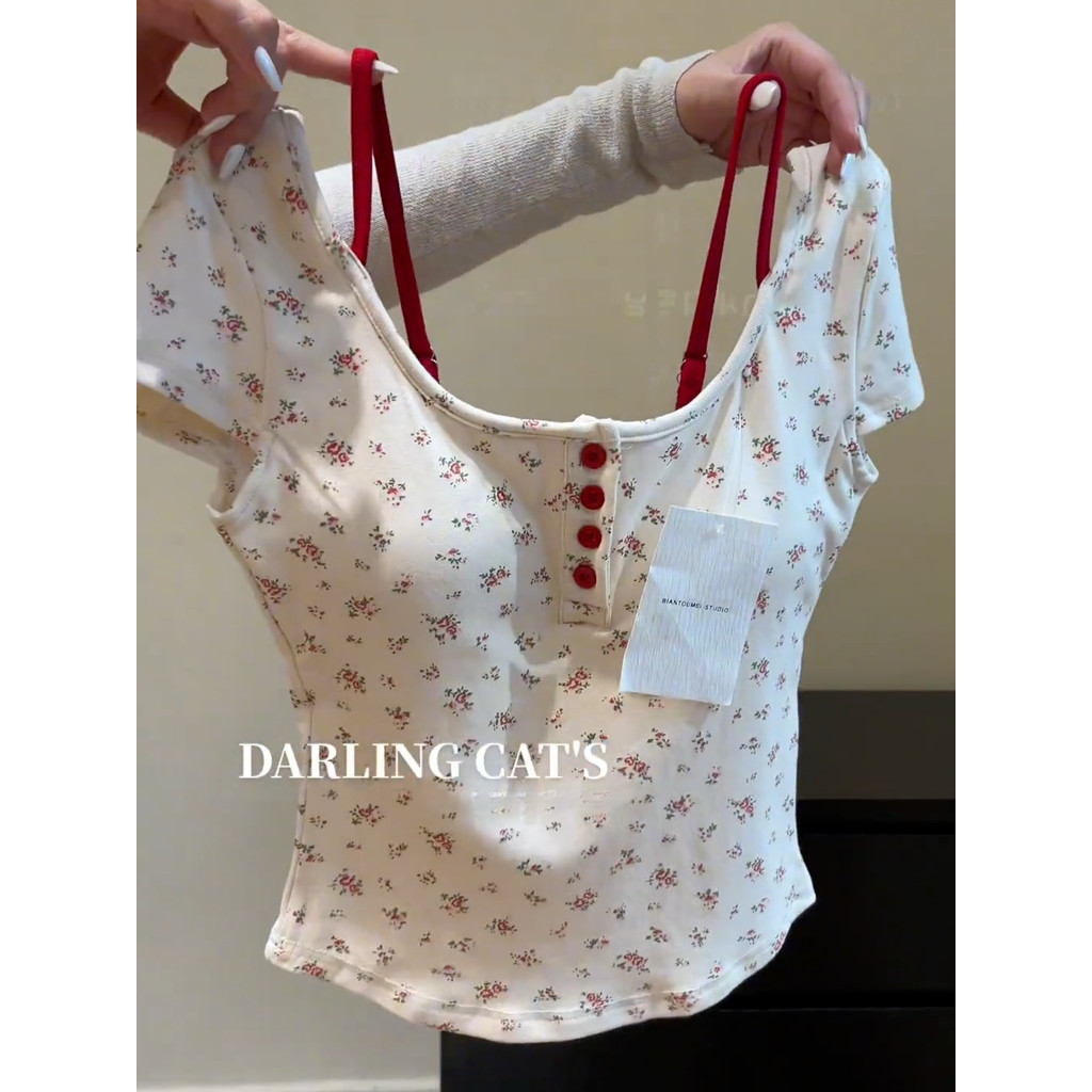 SENYOUMAI -Punggung Terbuka/Bunga/Dua Potong Palsu/Kancing/Lengan Pendek/Kaus/Wanita/Dengan Bantalan