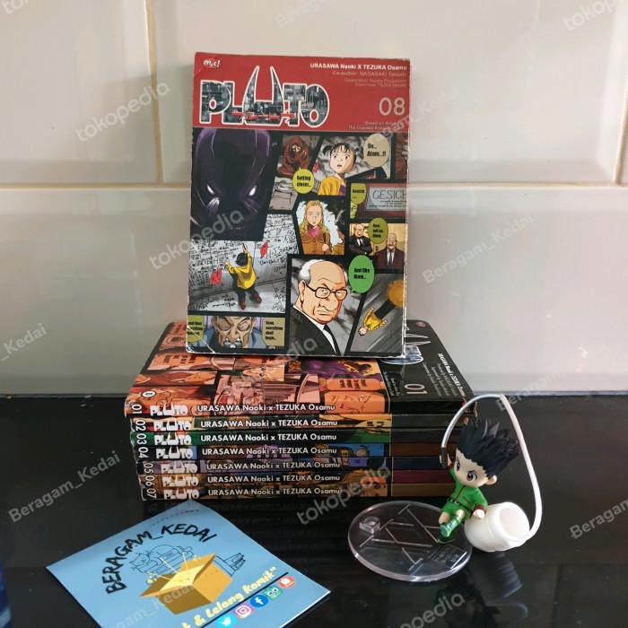 Komik pluto set