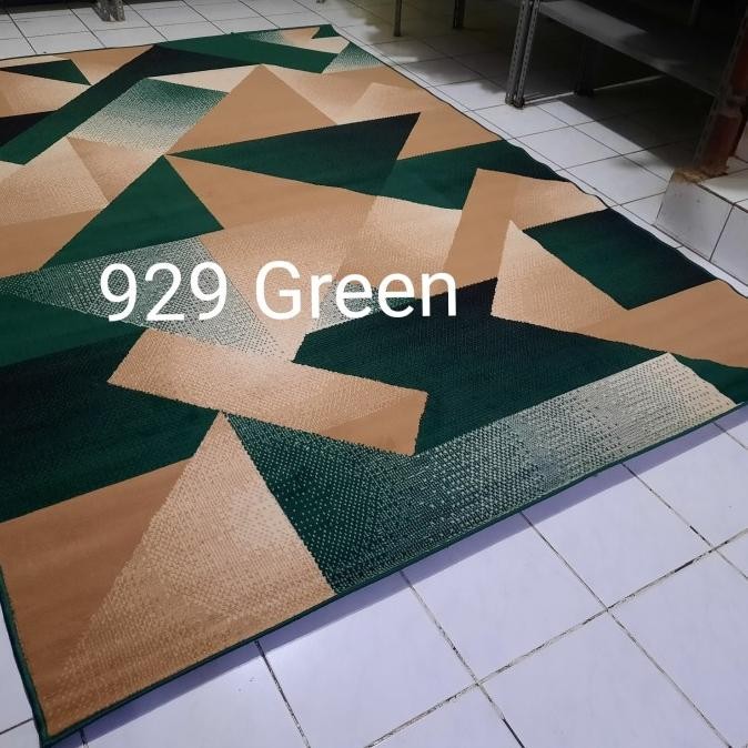 Karpet Permadani Moderno Momento Besar Jumbo 210x310 cm Hijau Green