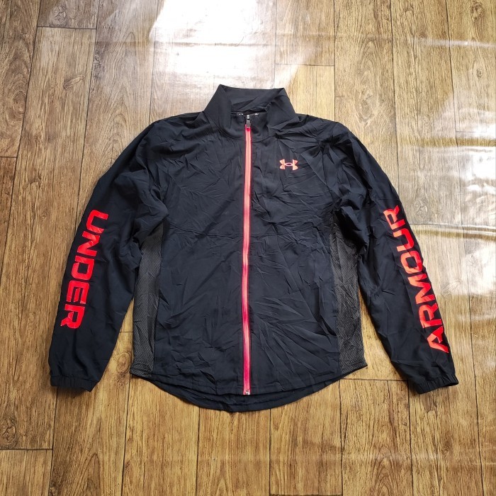 JAKET TRACKTOP RUNNING UNDER ARMOUR ORIGINAL