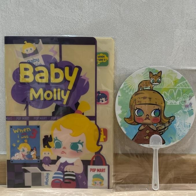 

BABY MOLLY A4 FOLDER PAPER + FREE MOLLY FAN, SPECIAL EDITION MOLLY 14TH ANNIVERSARY 2410T