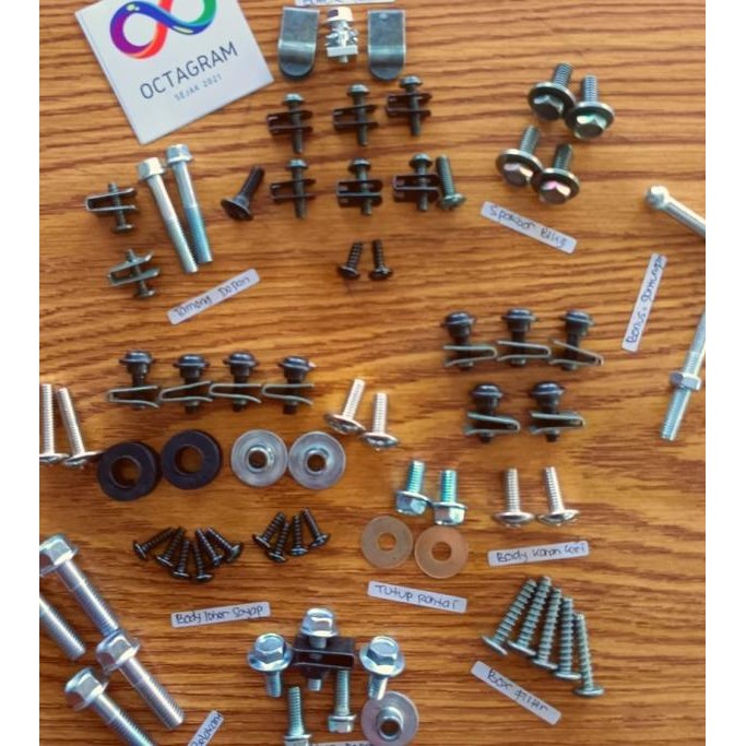 Gratis Ongkir/Baut Revo 100/ Baut Body Motor Revo Lama Lengkap