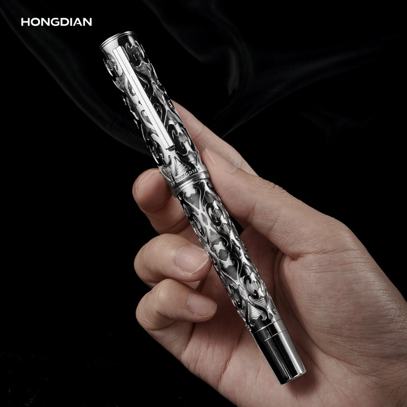 

Hongdian Fountain Pen Pria Latihan Kaligrafi Kelas Atas Hadiah Pelajar Anak Laki-laki Perempuan Hadiah Indah Pena Keras Pena Kaligrafi Bisnis Kantor Perbedaan Piston D1 Bulan Kandang Gaya Berongga Ujung Lembut |0A83D880|