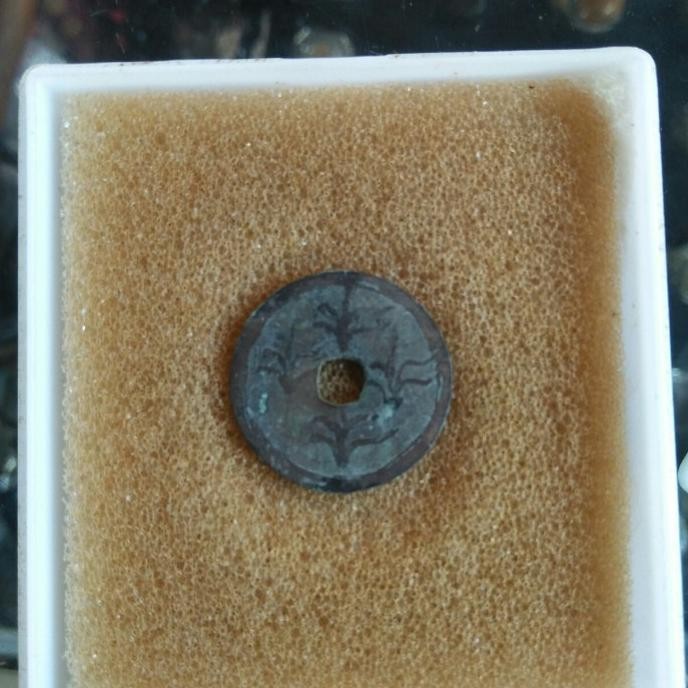 ___] Pis Bolong Padang uang bolong rumput